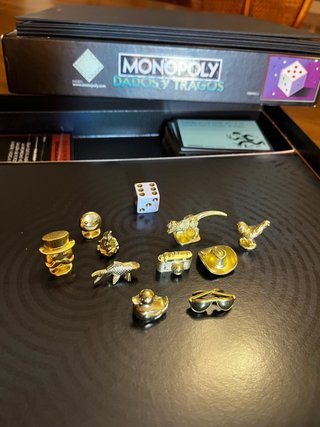 Monopoly Dados y Tragos Juego de Mesa