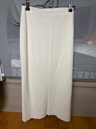 Falda tubo Zara beige talla S