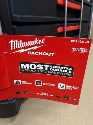 Milwaukee PACKOUT Cassettiera 4 cassetti