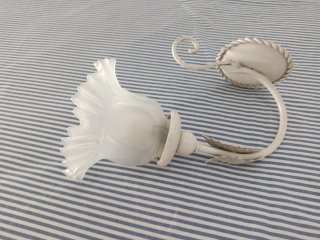Lámpara de mesa antigua tulipa vidrio