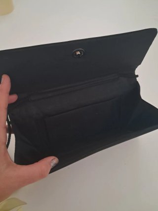 Cartera fiesta satén con pedrería
