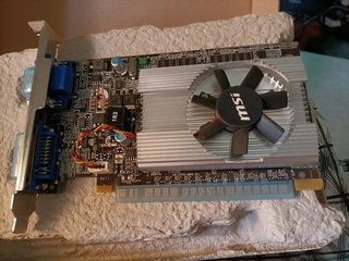 MSI N210 Tarjeta Gráfica 512MB DDR2