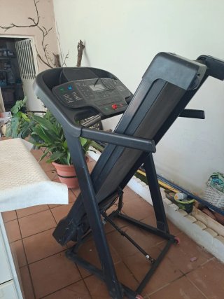Cinta de correr Domyos negra