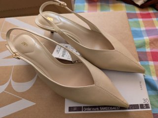 Zapatos destalonados Zara Talla 37