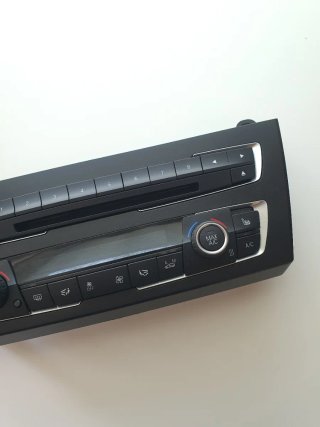 Panel de climatización y radio BMW F22