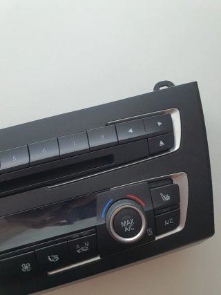 Panel de climatización y radio BMW F22
