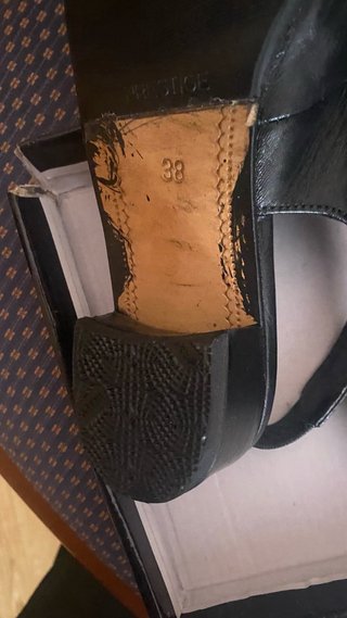 Zapatos negros de tacón de Belen Gonzalo,talla 38