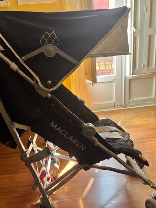 Silla McLaren Negra Ligera
