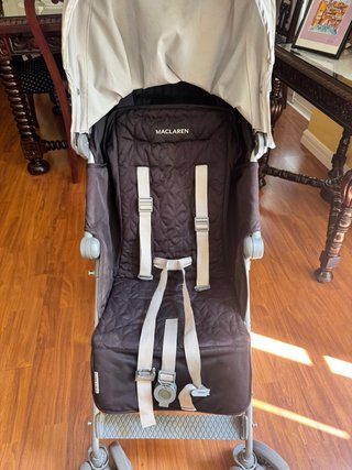 Silla McLaren Negra Ligera