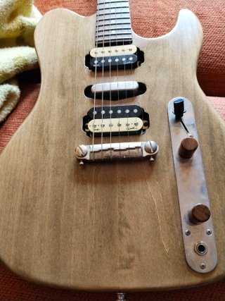 Guitarra Godin Radium