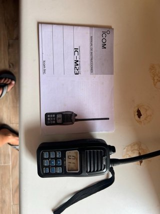 Emisora Marina VHF Icom IC-M23