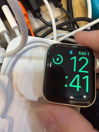 Apple Watch SE (GPS +Cellular)(2.a generacion)