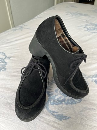 Zapatos negros de piel