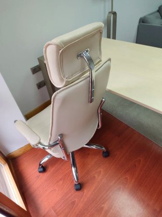 Escritorio oficina + Silla Beige/Gris