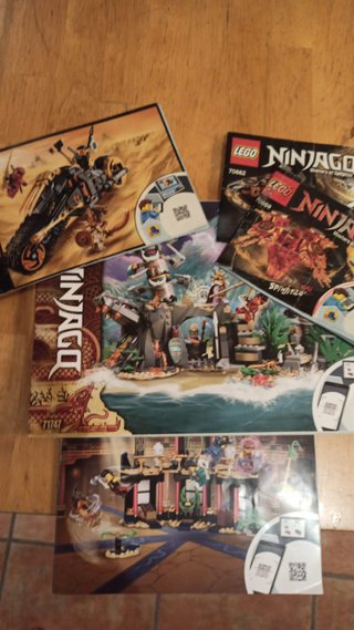 Lotto 6,86 kg LEGO con istruzioni