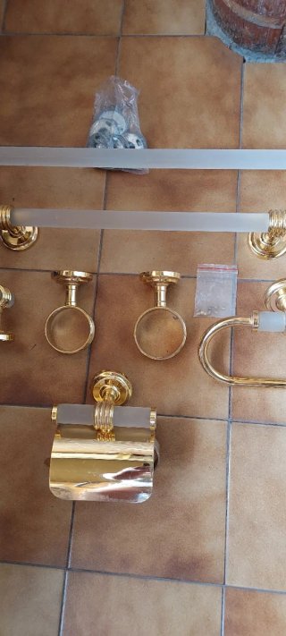 Juego de toalleros baño oro y cristal