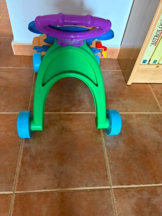 Andador Fisher-Price para bebé