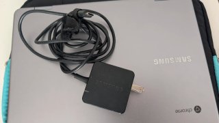 Samsung Chromebook Plus V2 XE521QAB 12,2” Comenuovo