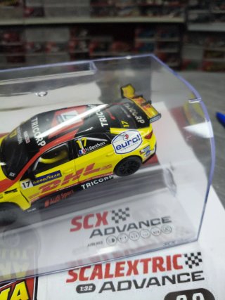Scalextric Advance Audi RS3 TCR DHL tcr