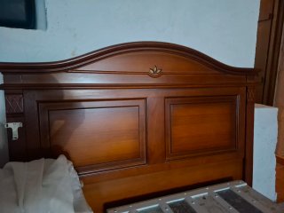 Cabecero y 2 mesillas madera