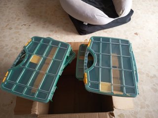 Caja organizadora con compartimentos