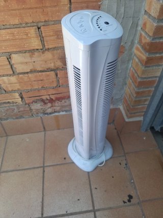 Ventilador de torre blanco quigg