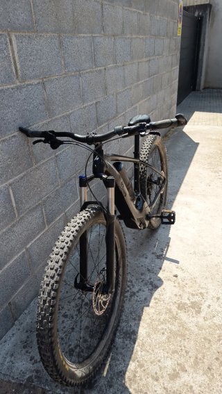 Specialized Levo Talla M.Bateria en mal estado.