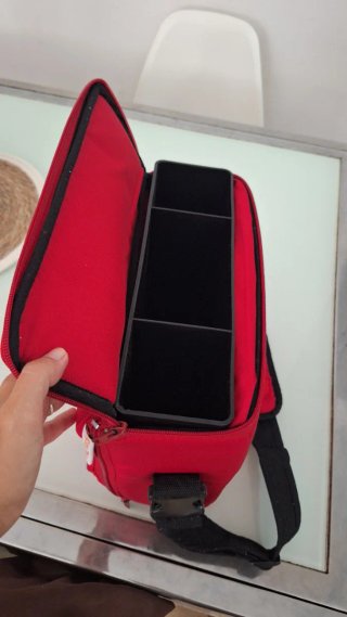 Trona portátil Jane con diseño de león