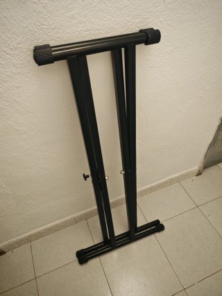 Soporte Piano Negro