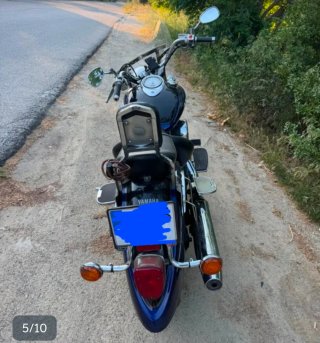 YAMAHA Cruiser Negra y Azul