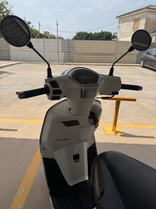 Kymco Like 125 Scooter Blanca 2018