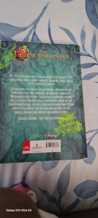 Os Descendentes - Narrativa Juvenil (Portuguese...
