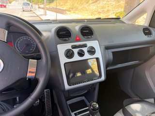 Volkswagen Caddy 2009