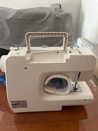 Máquina de coser Silvercrest