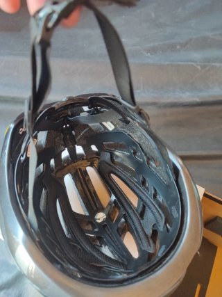 Casco Giro Agilis