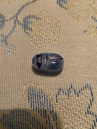 Scarabeo Egizio Blu con fori per collana