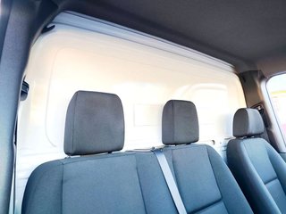 Mercedes-Benz Sprinter caja abierta 163cv 3 plazas