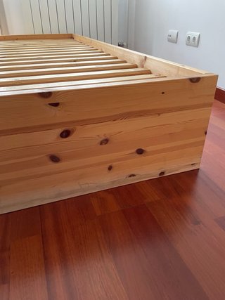 Estructura de cama de madera de pino 207x146x30