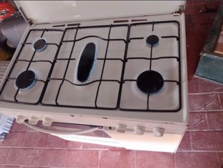 Horno de cocina blanco