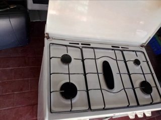 Horno de cocina blanco