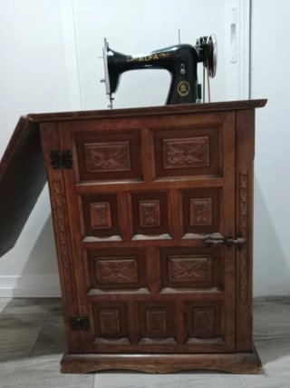 Máquina de coser Alfa Eibar España