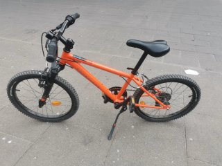 Bicicleta infantil Rockrider 500 (6-9 años)