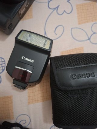 Máquina Fotográfica Canon EOS 400D Digital