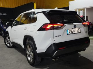 Toyota RAV4 4x4 HIBRIDO 4WD. PRECIO NEGOCIABLE