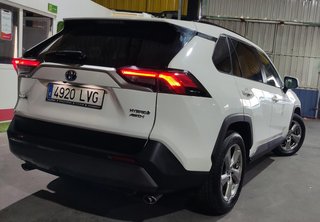 Toyota RAV4 4x4 HIBRIDO 4WD. PRECIO NEGOCIABLE
