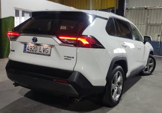 Toyota RAV4 4x4 HIBRIDO 4WD. PRECIO NEGOCIABLE