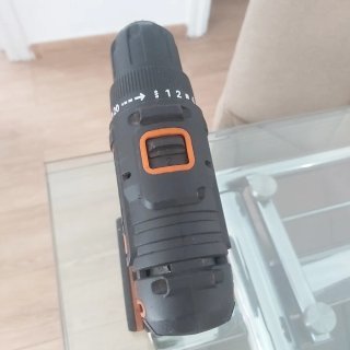 Taladro Atornillador Worx WX100 20V con 1 bateria