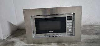 Microondas Taurus Elbrus 20L 700W