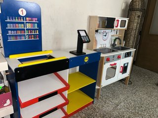 Cocina y tienda de juguete infantil