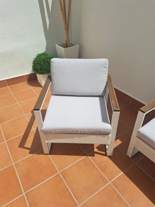 Conjunto sofá 3 plazas y 2 sillones jardín